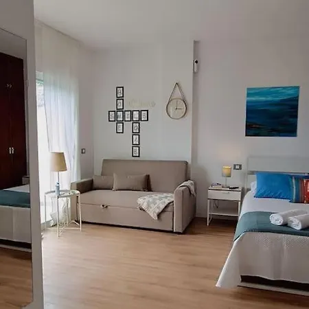- Estudio Comodo Con Terraza Y Wifi